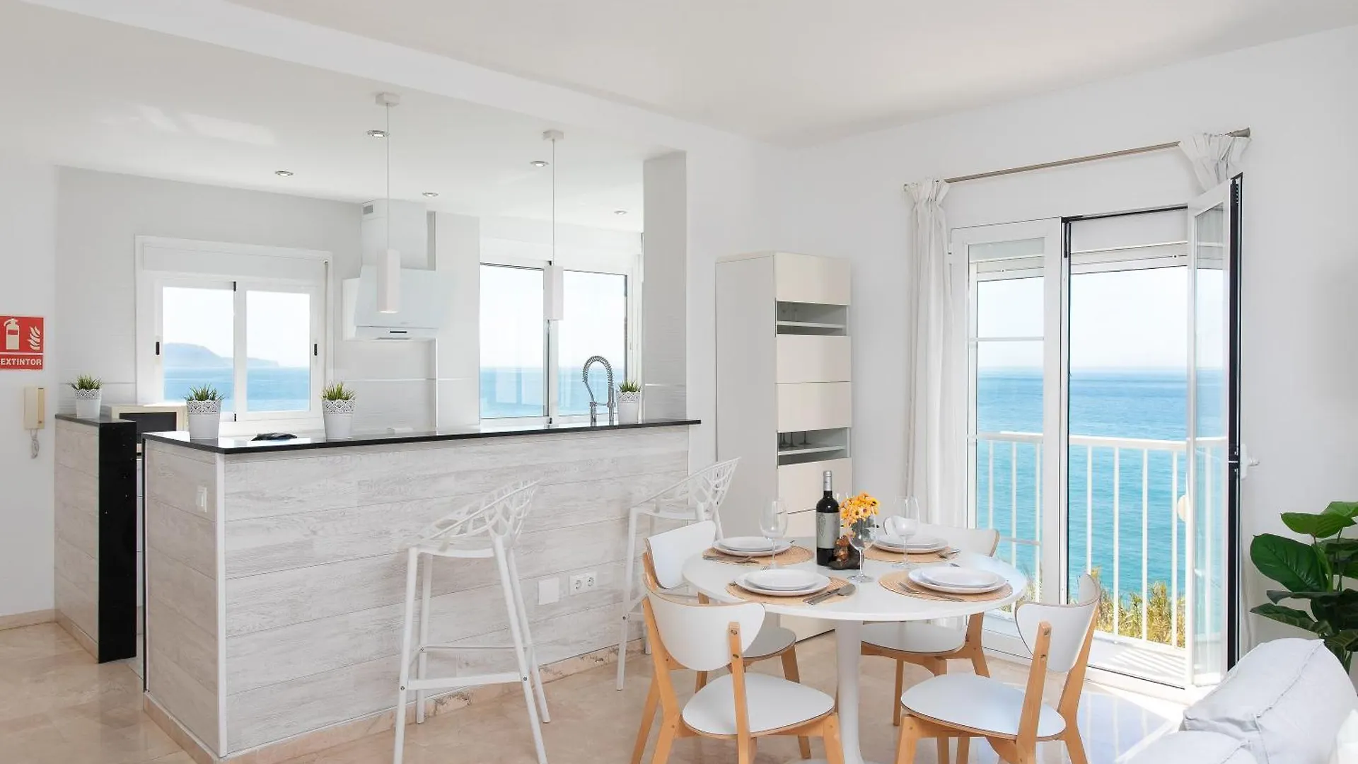 Luxury Sea View Apartment Nerja