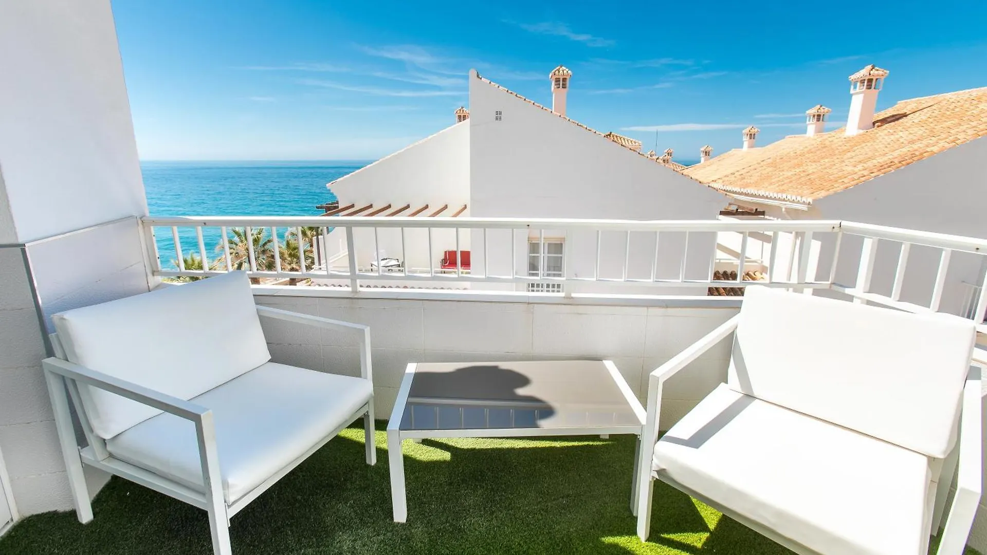 Luxury Sea View Apartment Nerja